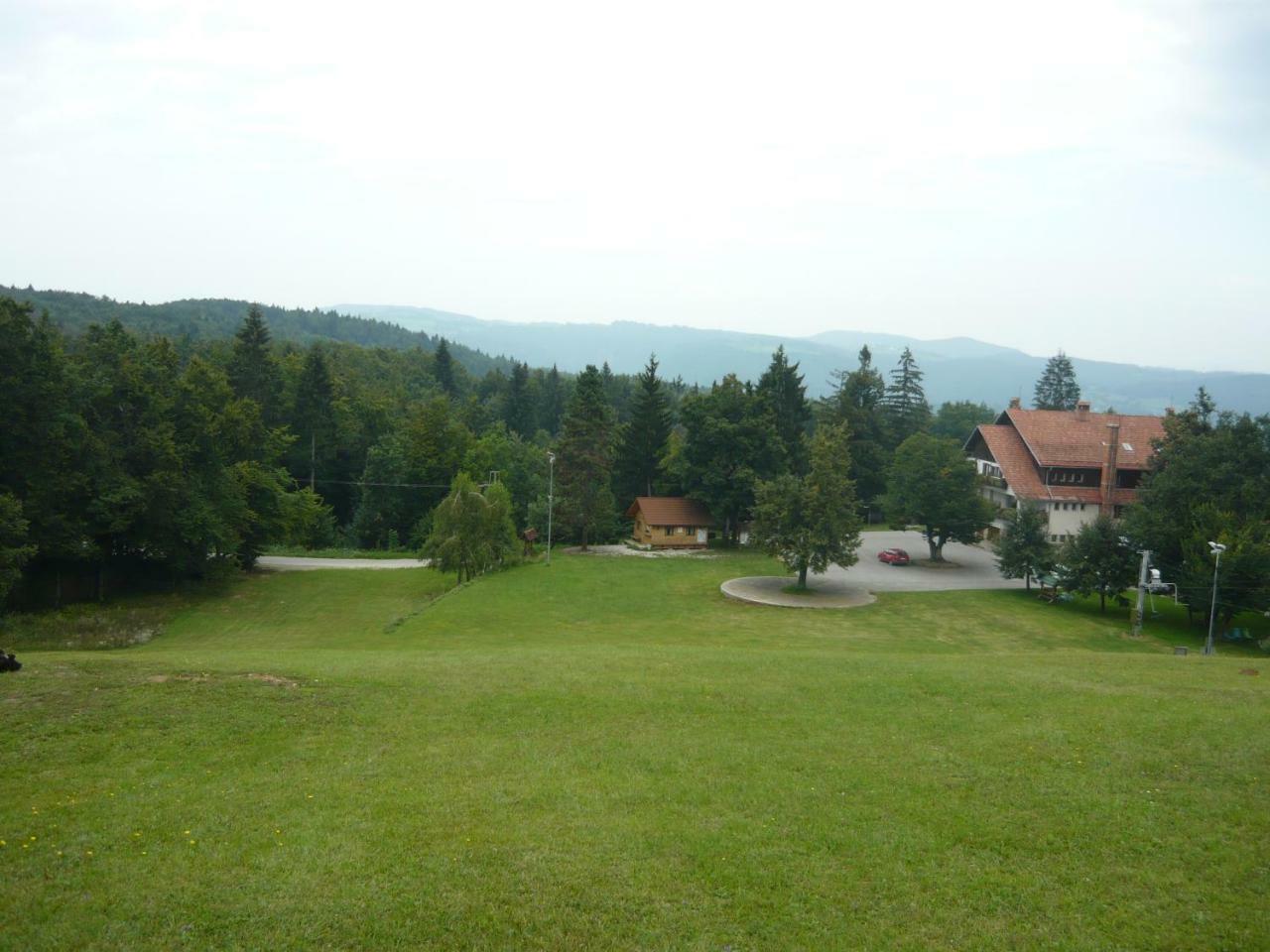 Hotel Polzevo Visnja Gora Zewnętrze zdjęcie